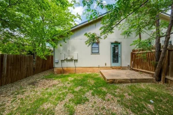 $1,450 | 915 Chisholm Cove, Round Rock, TX 78681