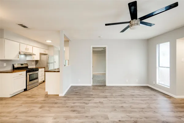 $1,450 | 915 Chisholm Cove, Round Rock, TX 78681