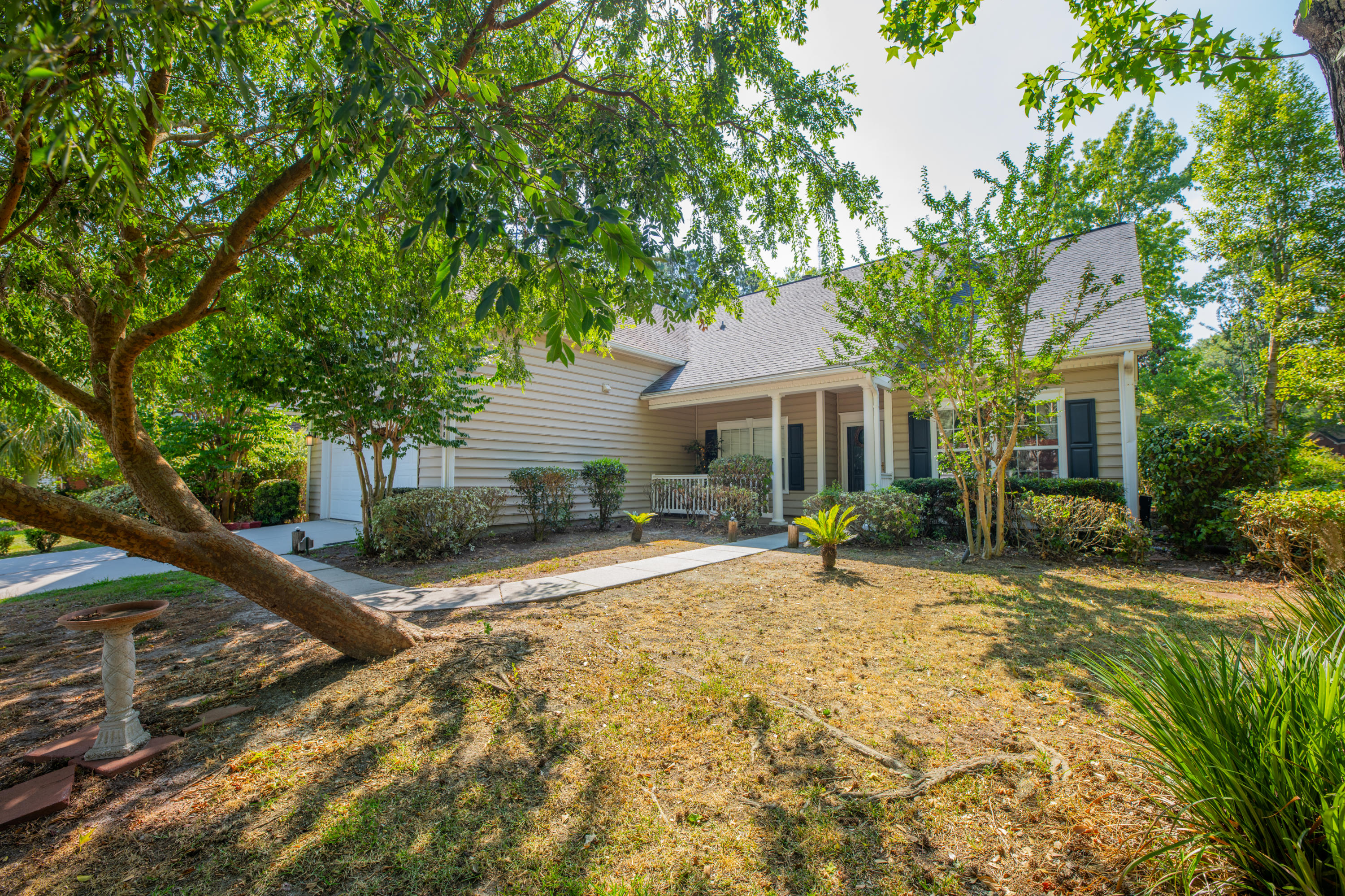 498 Pointe Of Oaks Road Summerville, SC 29485 - Photo 1 of 32 20190530-_8504330