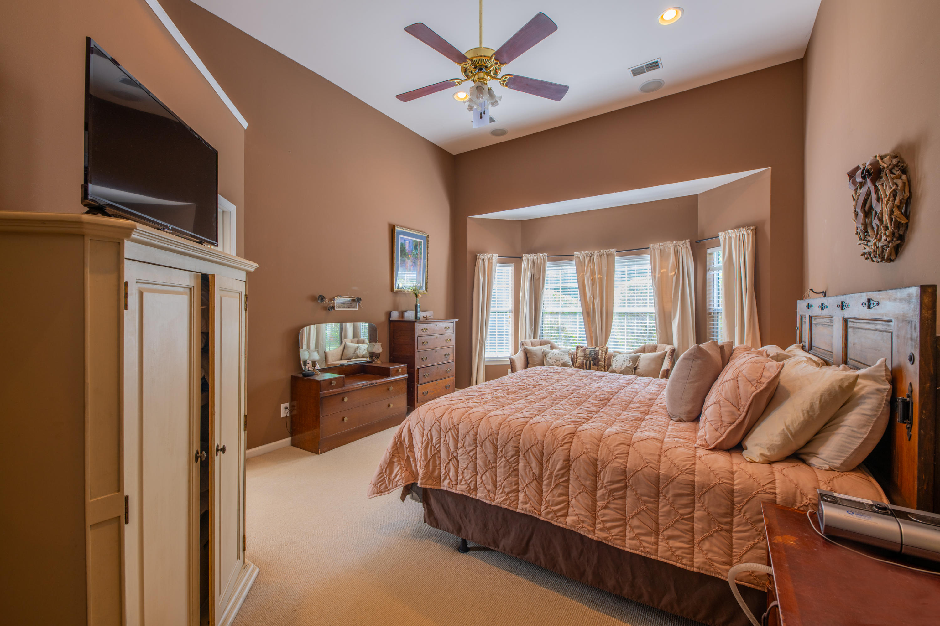 498 Pointe Of Oaks Road Summerville, SC 29485 - Photo 15 of 32 20190530-_8504376-Edit