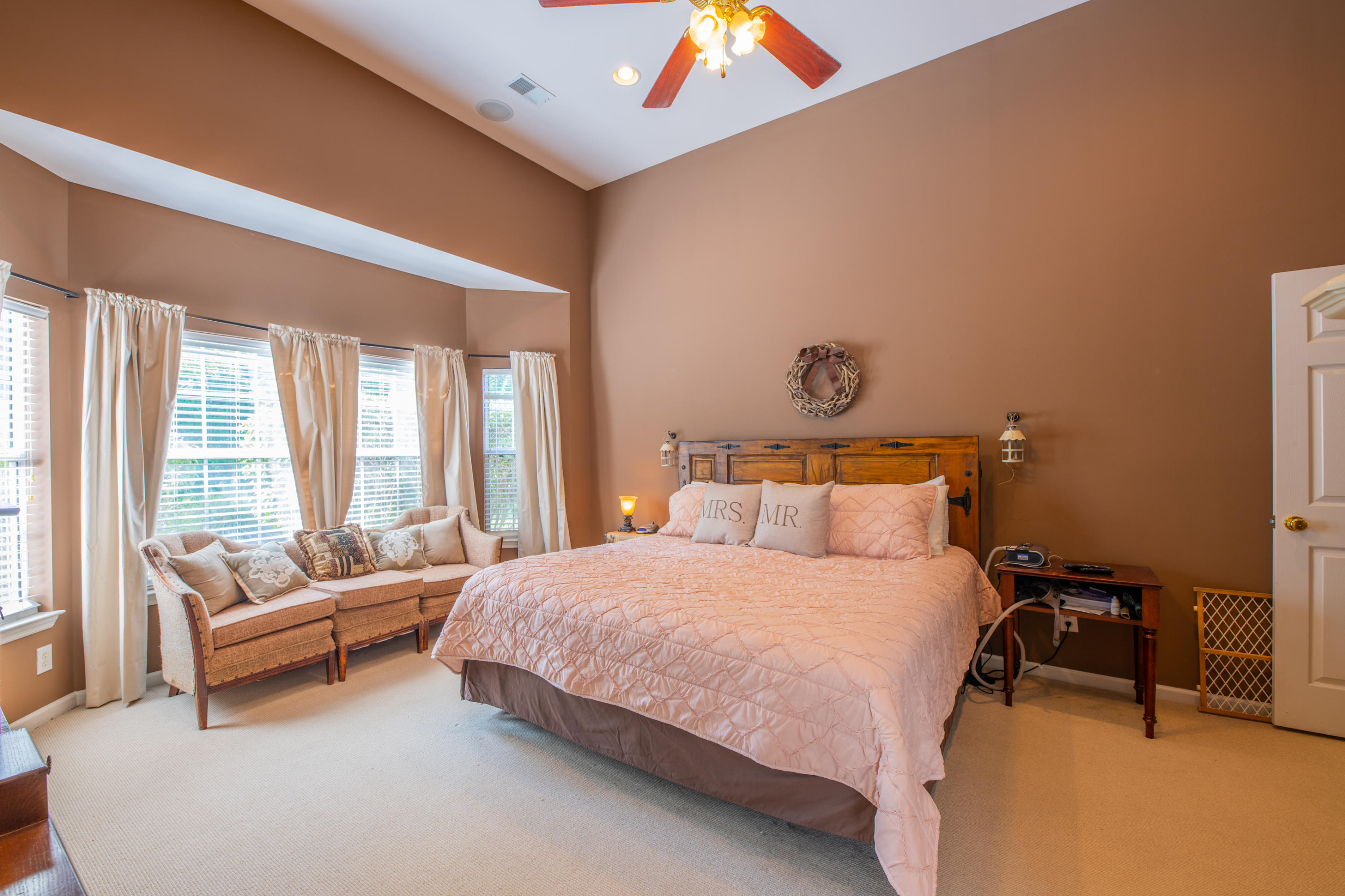 498 Pointe Of Oaks Road Summerville, SC 29485 - Photo 16 of 32 20190530-_8504385