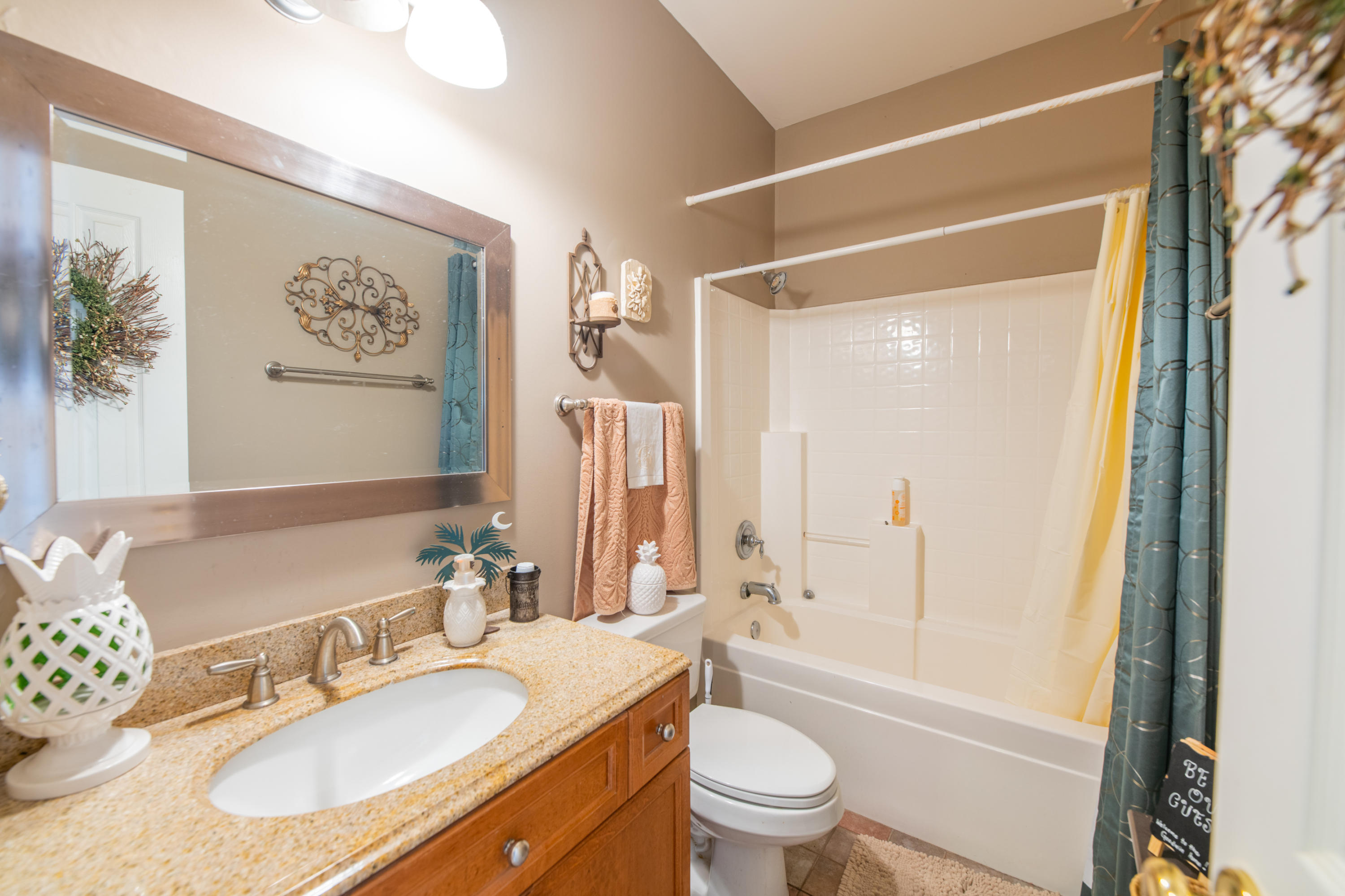 498 Pointe Of Oaks Road Summerville, SC 29485 - Photo 27 of 32 20190530-_8504415