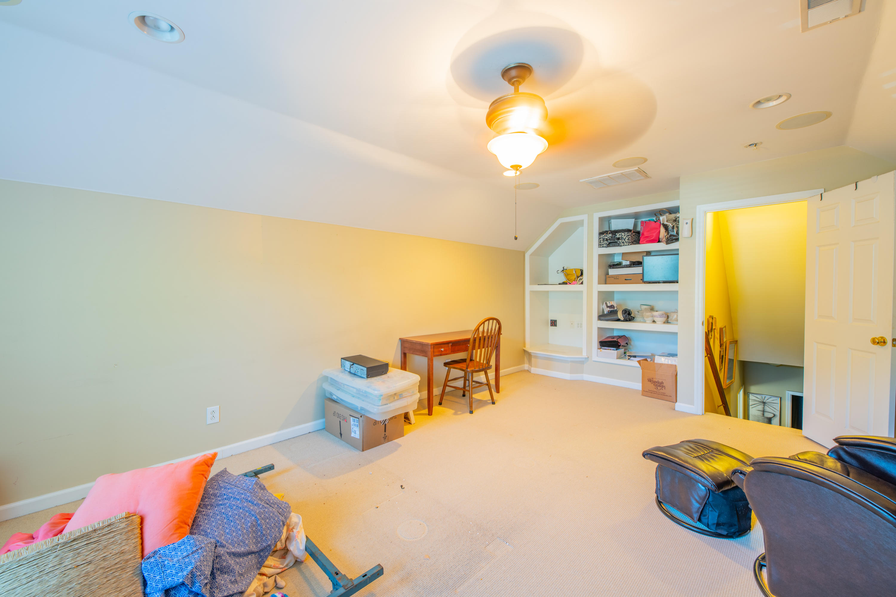 498 Pointe Of Oaks Road Summerville, SC 29485 - Photo 28 of 32 20190530-_8504424