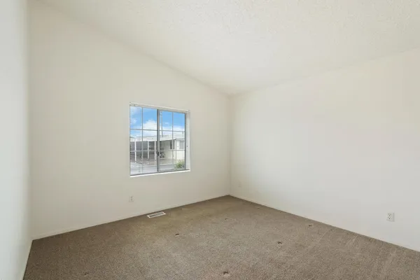 $170,000 | 18450 N Highway, Unit 17, Lockeford, CA 95237