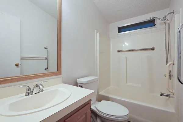 $170,000 | 18450 N Highway, Unit 17, Lockeford, CA 95237