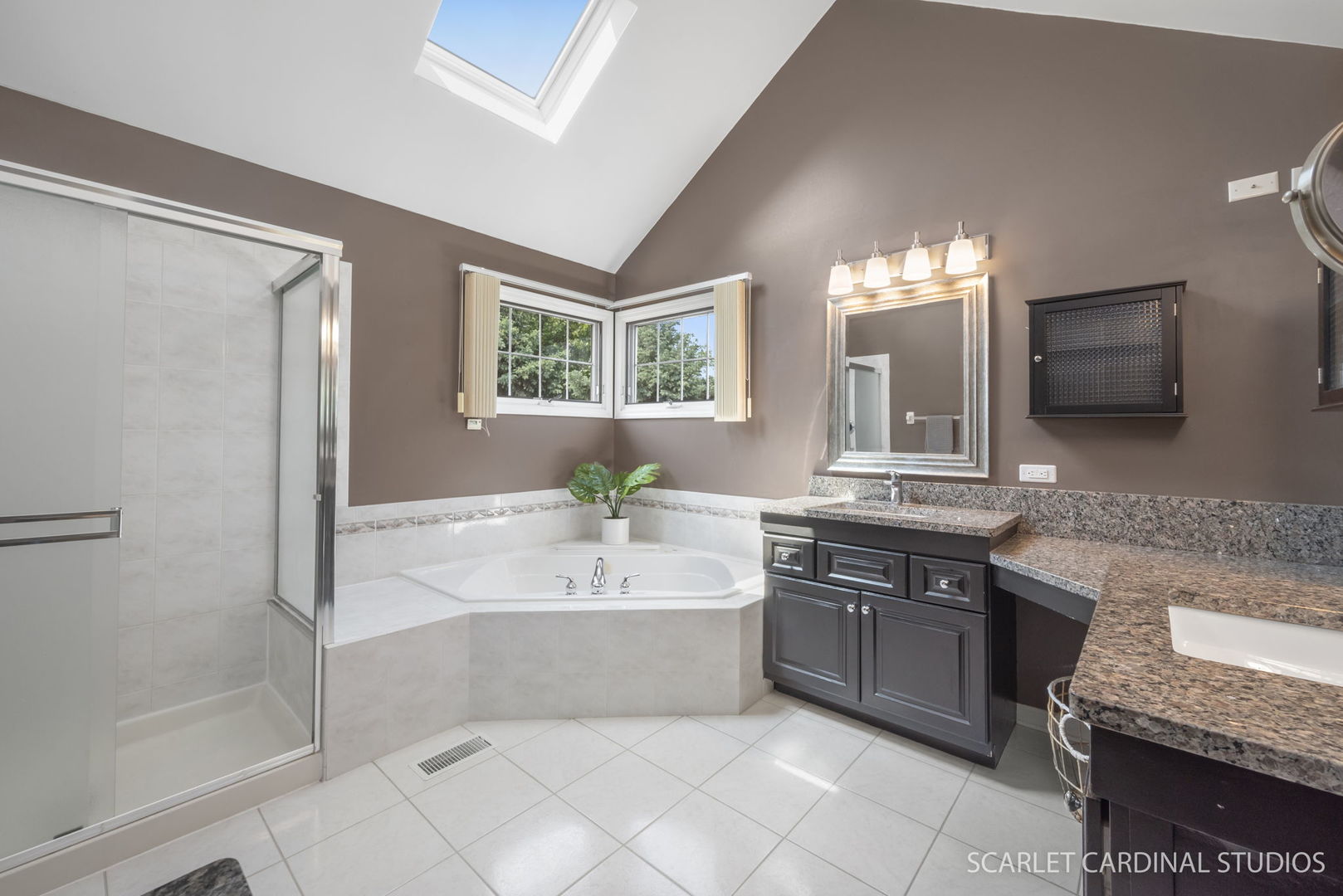 2632 Sweetbroom Road Naperville, IL 60564 - Photo 15 of 33 a spacious bathroom with a sink a mirror and a bathtub
