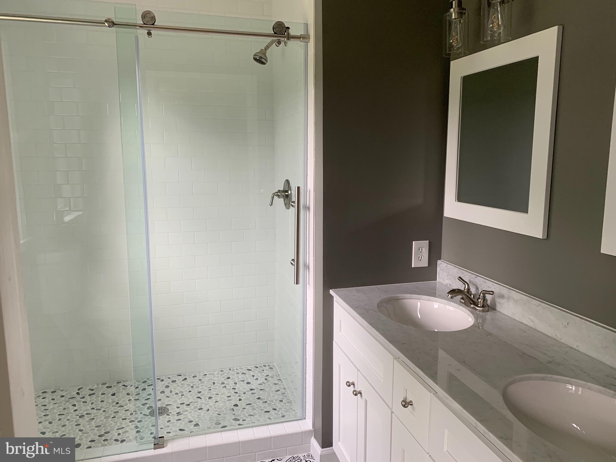512 Randolph Drive Lititz, PA 17543 - Photo 14 of 27 Gallery Image 14