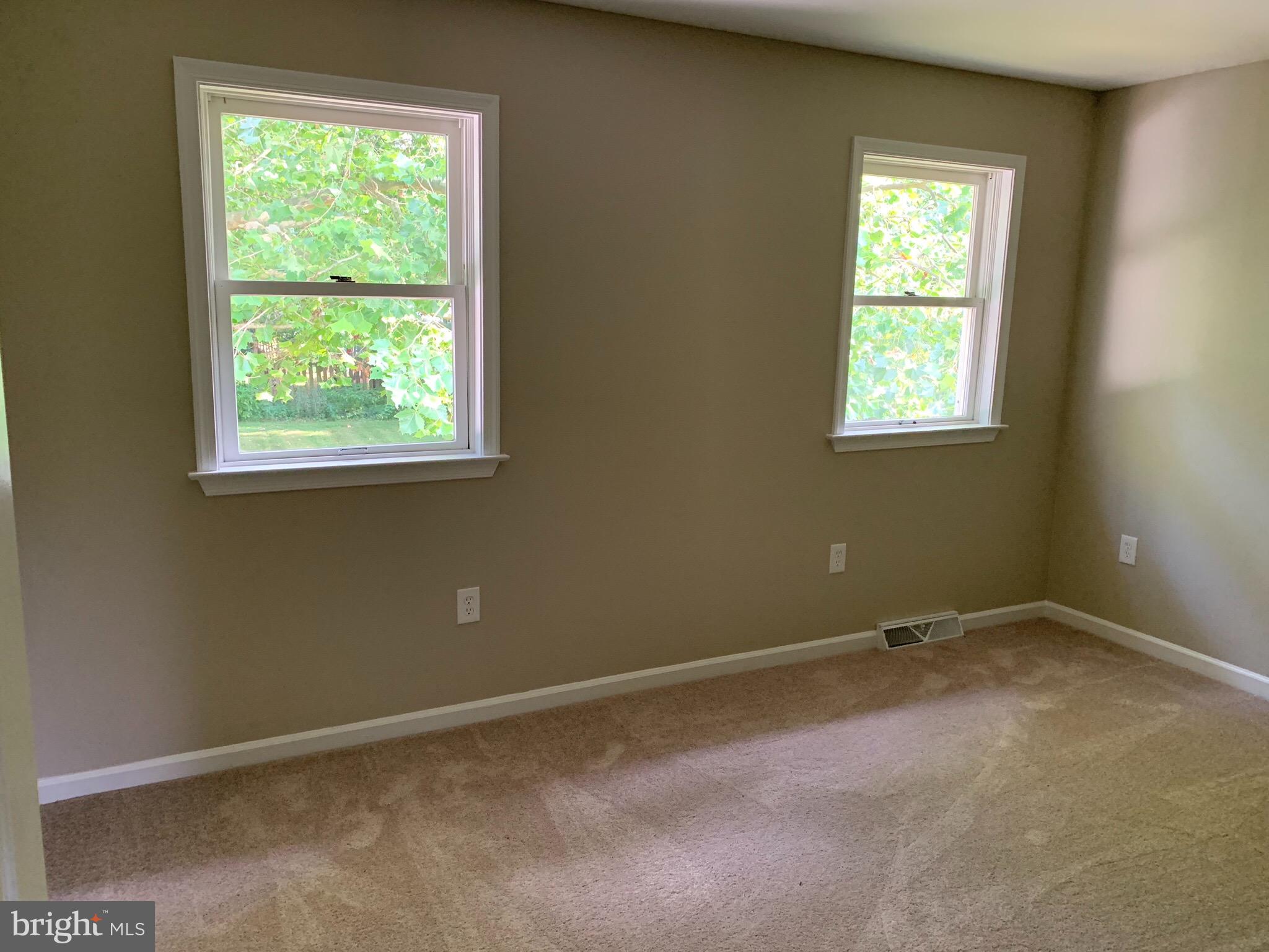 512 Randolph Drive Lititz, PA 17543 - Photo 16 of 27 Gallery Image 16