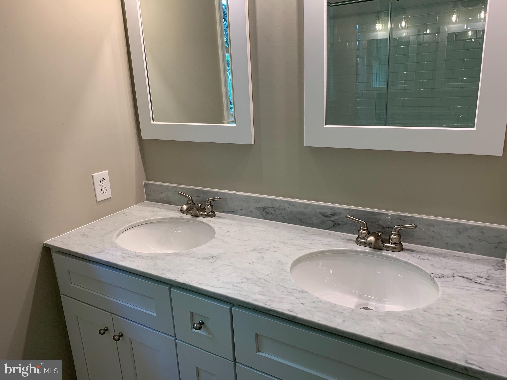 512 Randolph Drive Lititz, PA 17543 - Photo 17 of 27 Gallery Image 17