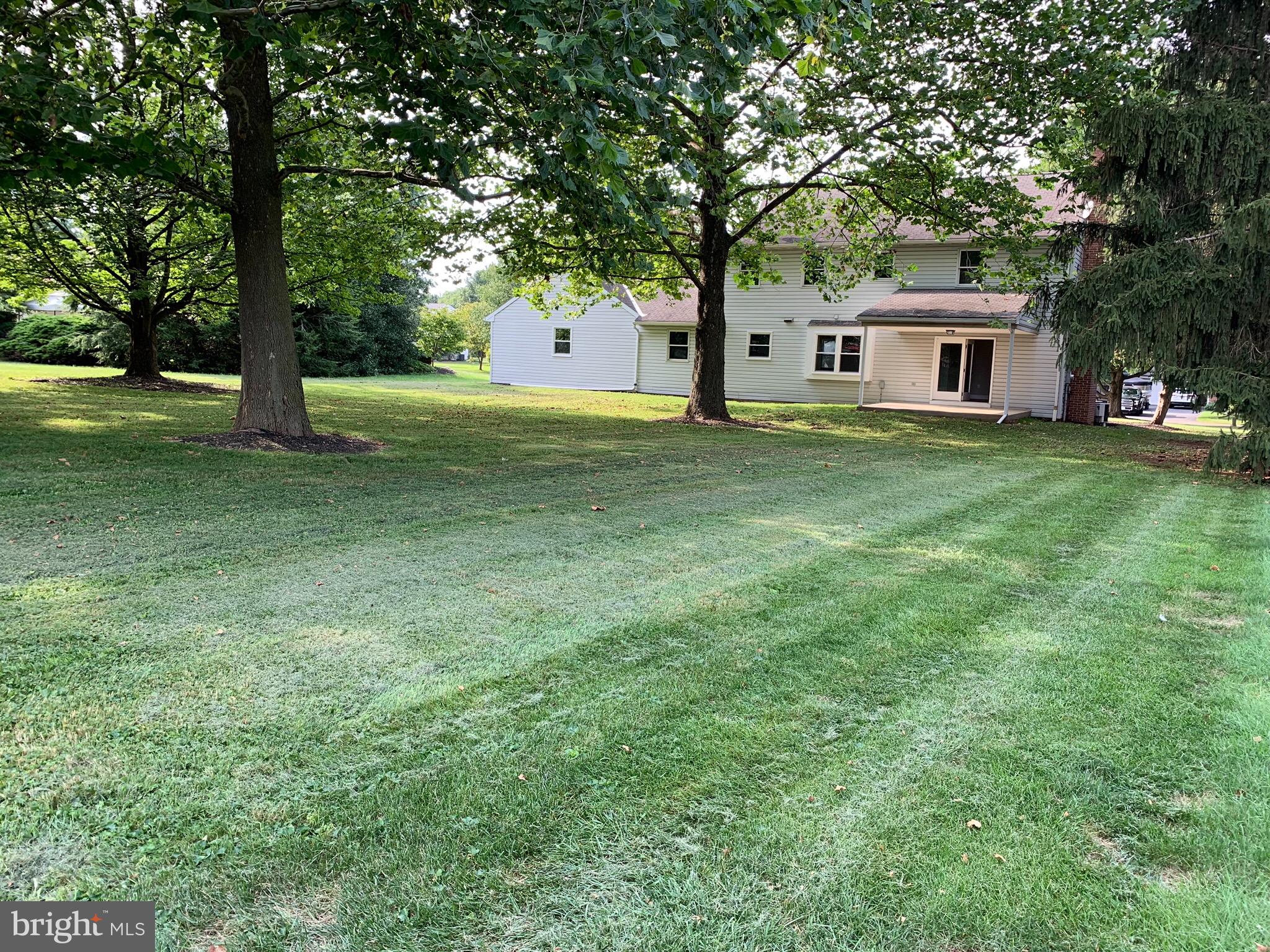 512 Randolph Drive Lititz, PA 17543 - Photo 24 of 27 Gallery Image 24