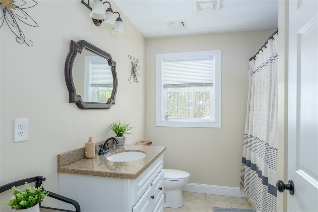 72 New Braintree Road West Brookfield, MA 01585 - Photo 26 of 34