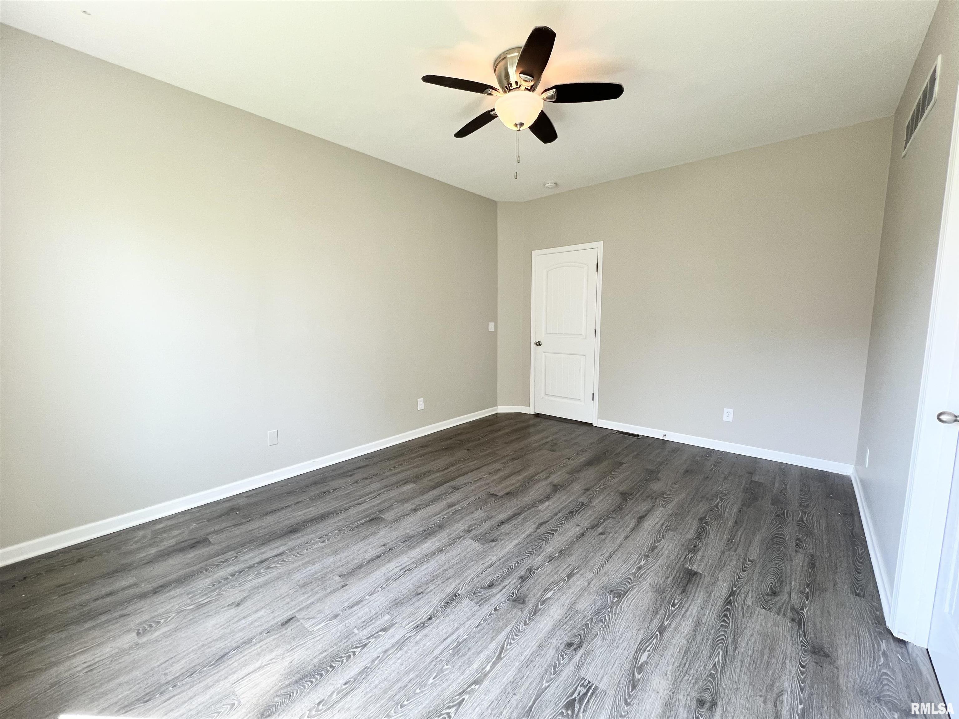175 Yordy Road Morton, IL 61550 - Photo 20 of 48 Gallery Image 20