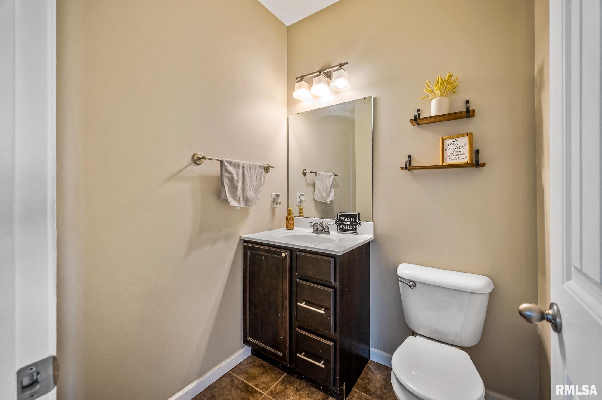 175 Yordy Road Morton, IL 61550 - Photo 25 of 48 Gallery Image 25