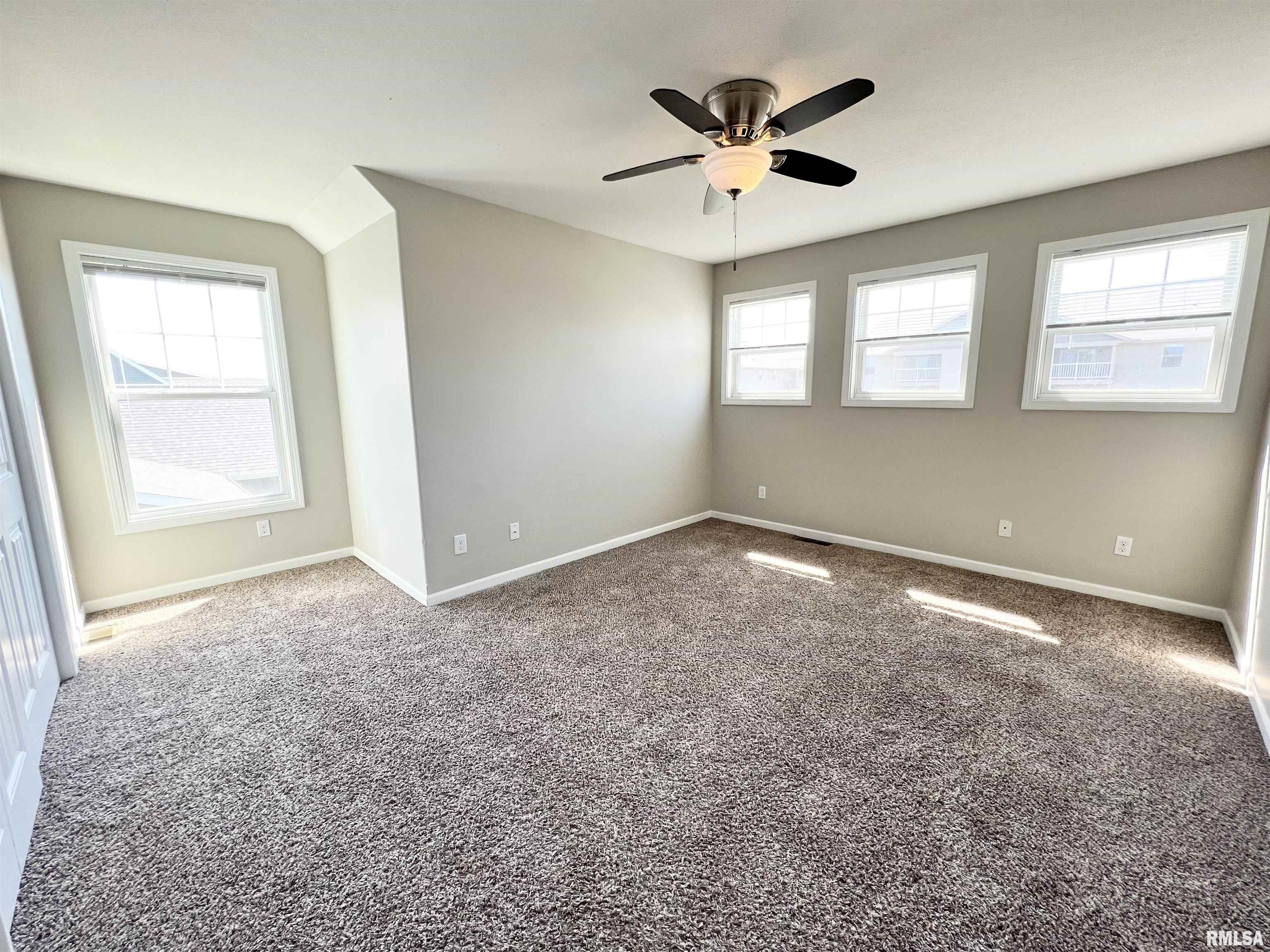 175 Yordy Road Morton, IL 61550 - Photo 28 of 48 Gallery Image 28