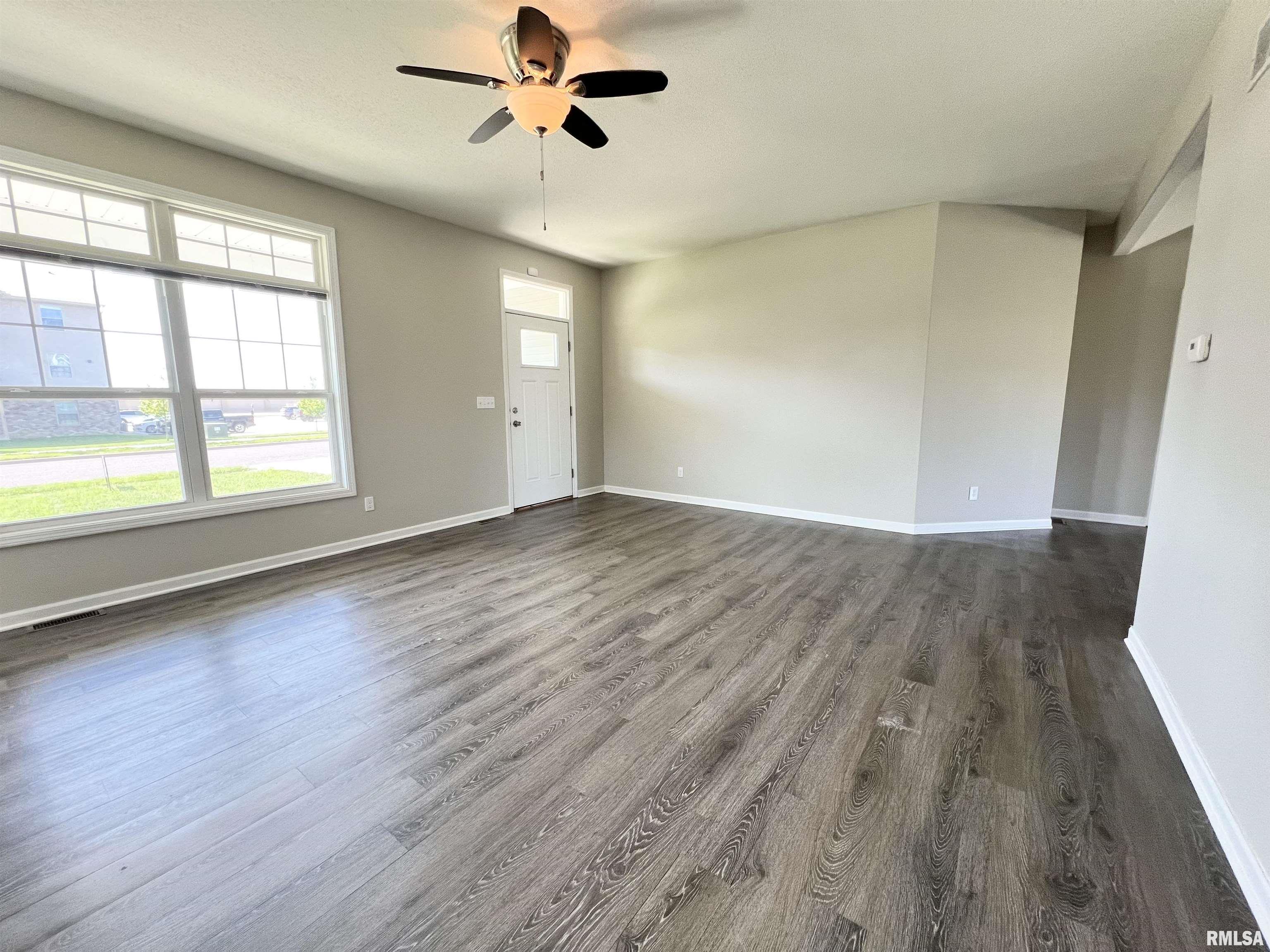175 Yordy Road Morton, IL 61550 - Photo 9 of 48 Gallery Image 9