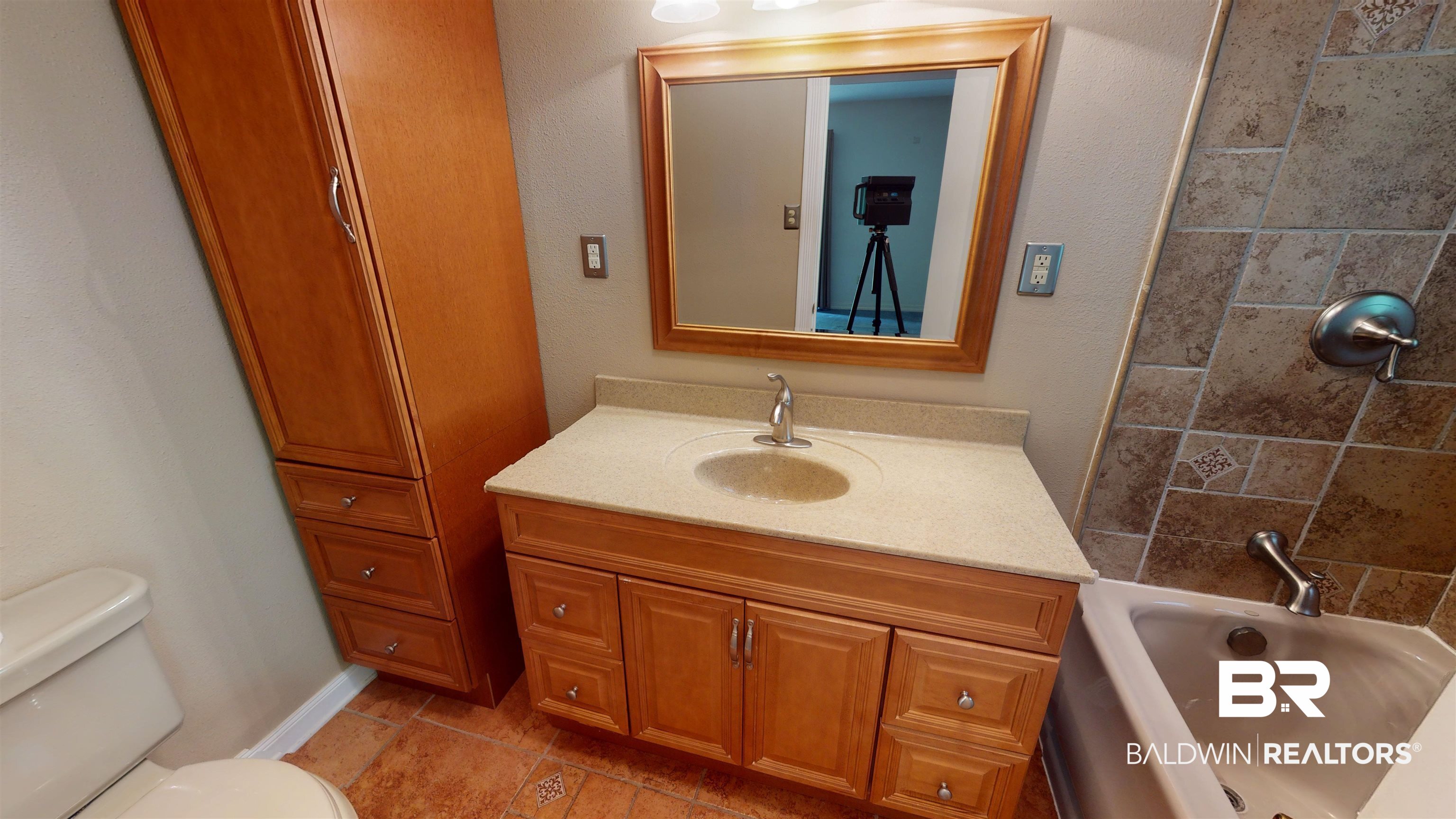 5422 Highland Road Mobile, AL 36693 - Photo 8 of 18