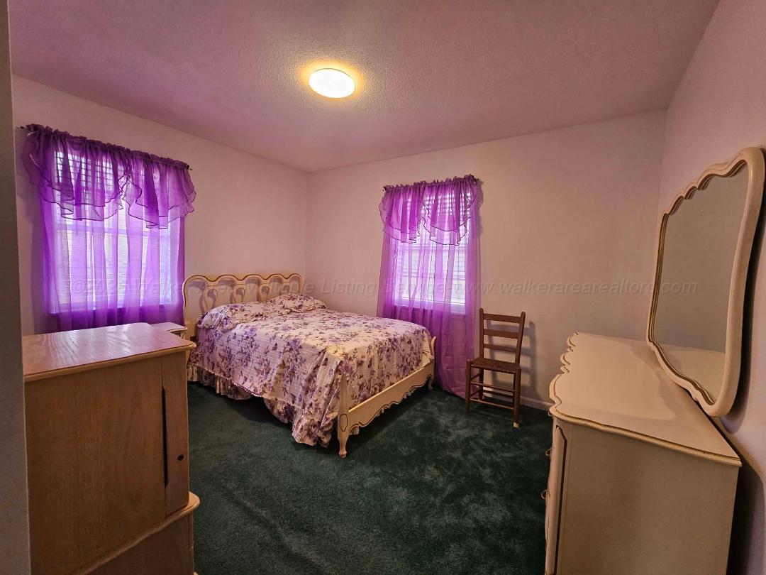 1489 Sunrise Road Jasper, AL 35504 - Photo 18 of 25 Main bedroom
