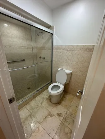 $2,700 | 842 Southwest 89th Avenue, Unit A, Miami, FL 33174