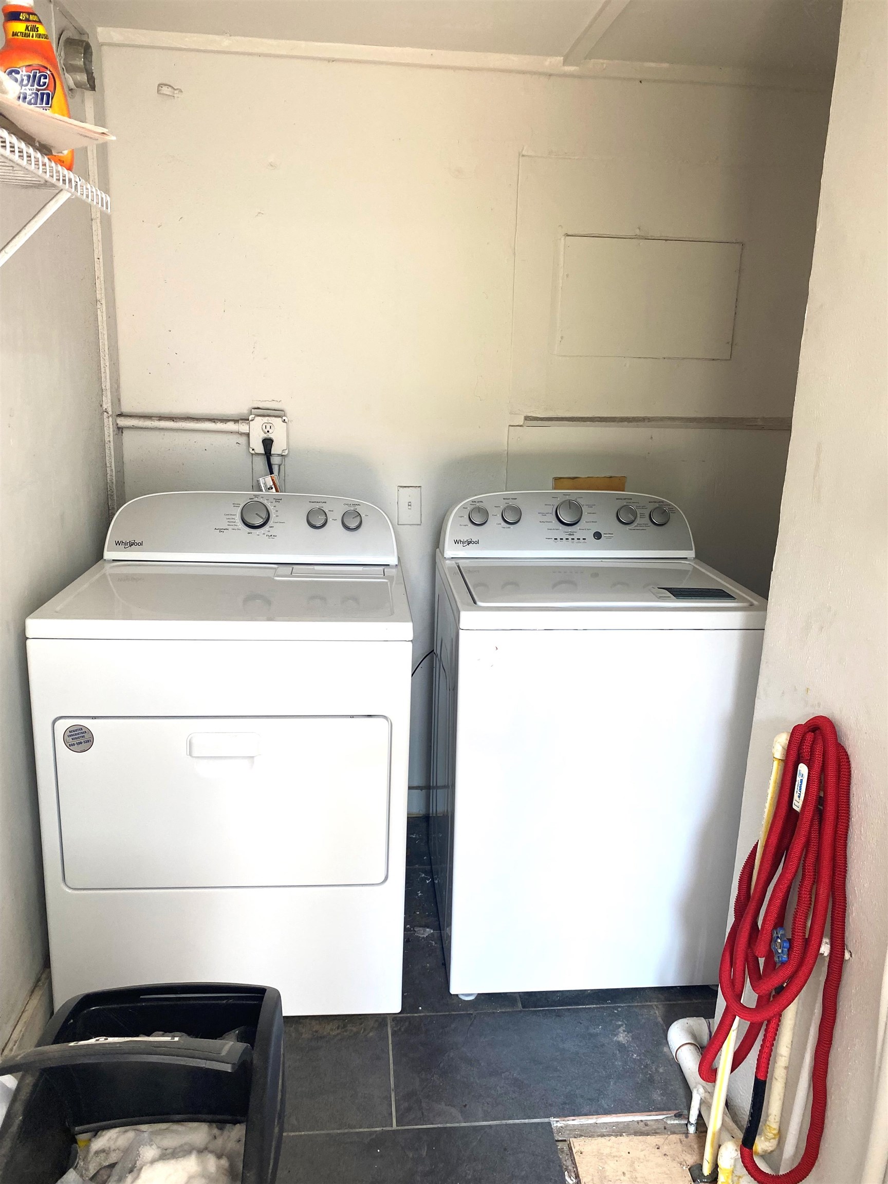 101 Flagler Boulevard, Unit D St. Augustine, FL 32080 - Photo 10 of 16 a utility room with dryer and washer