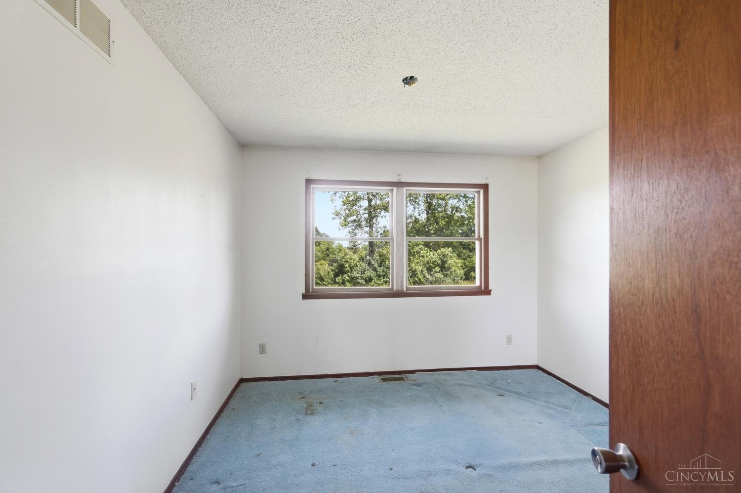 7190 Hetzler Road Middletown, OH 45042 - Photo 31 of 42