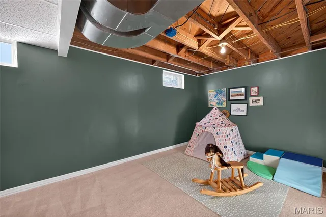 $324,900 | 1335 Pinetree Lane, Webster Groves, MO 63119