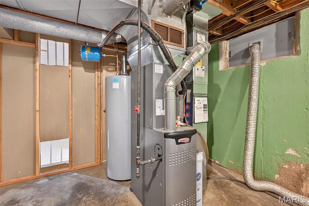 1335 Pinetree Lane Webster Groves, MO 63119 - Photo 26 of 36