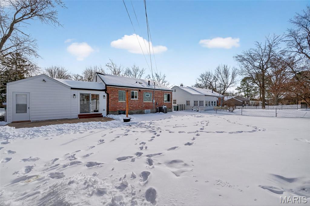 1335 Pinetree Lane Webster Groves, MO 63119 - Photo 31 of 36