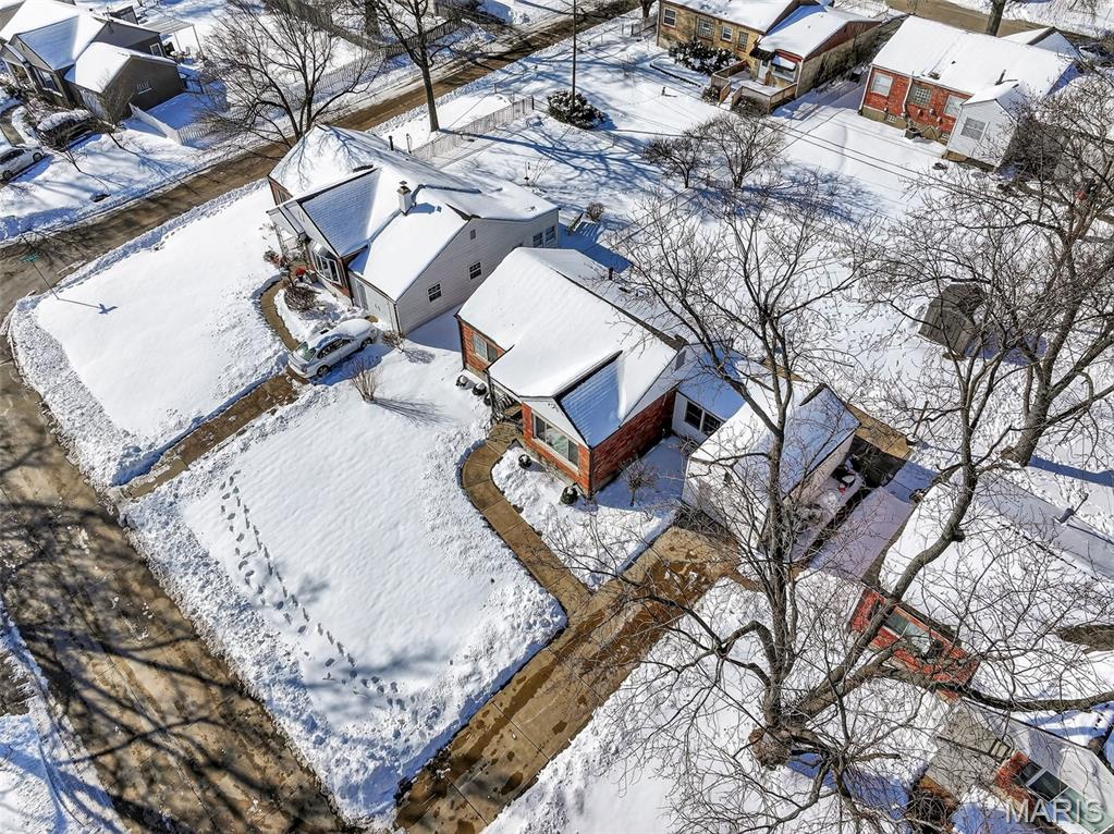 1335 Pinetree Lane Webster Groves, MO 63119 - Photo 33 of 36