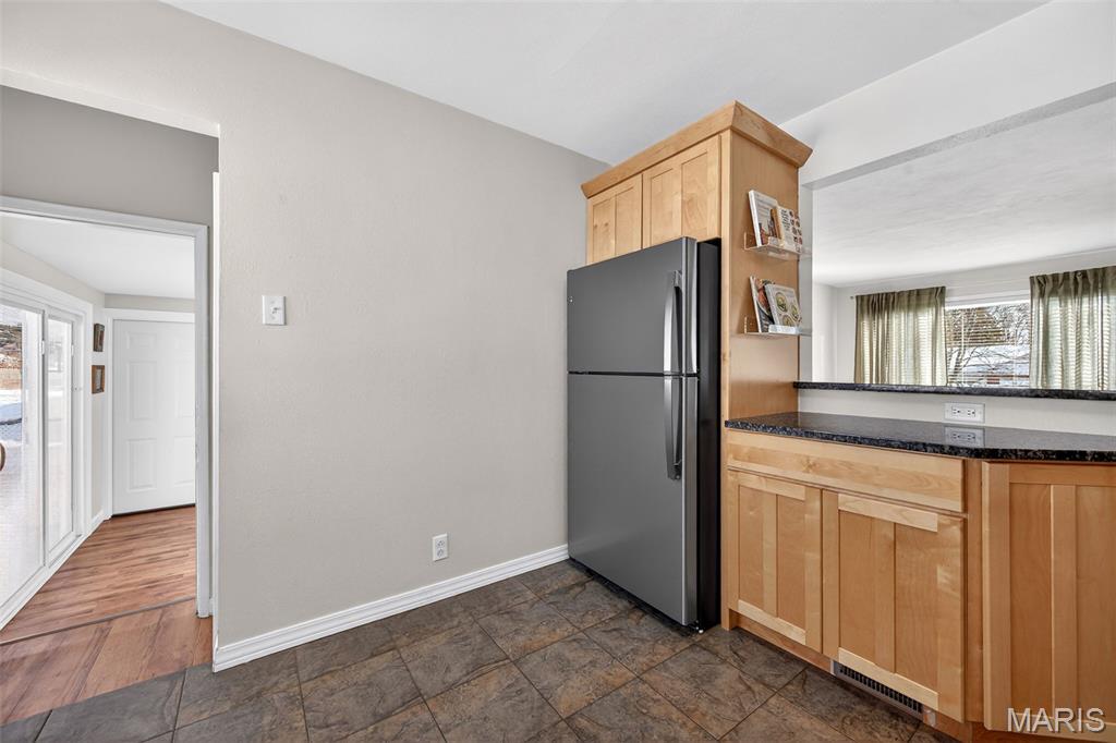 1335 Pinetree Lane Webster Groves, MO 63119 - Photo 10 of 36