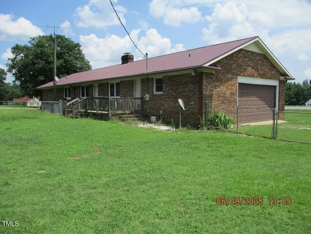 $265,000 | 6930 Roseboro Highway, Roseboro, NC 28382