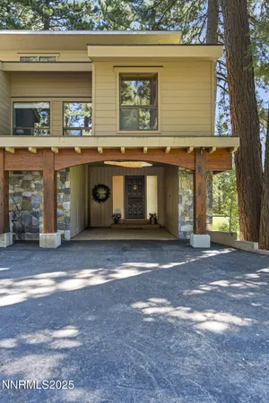 a view of a house with a outdoor space