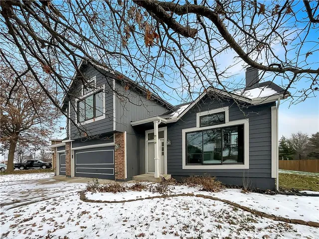 $386,000 | 603 Old Paint Road, Raymore, MO 64083