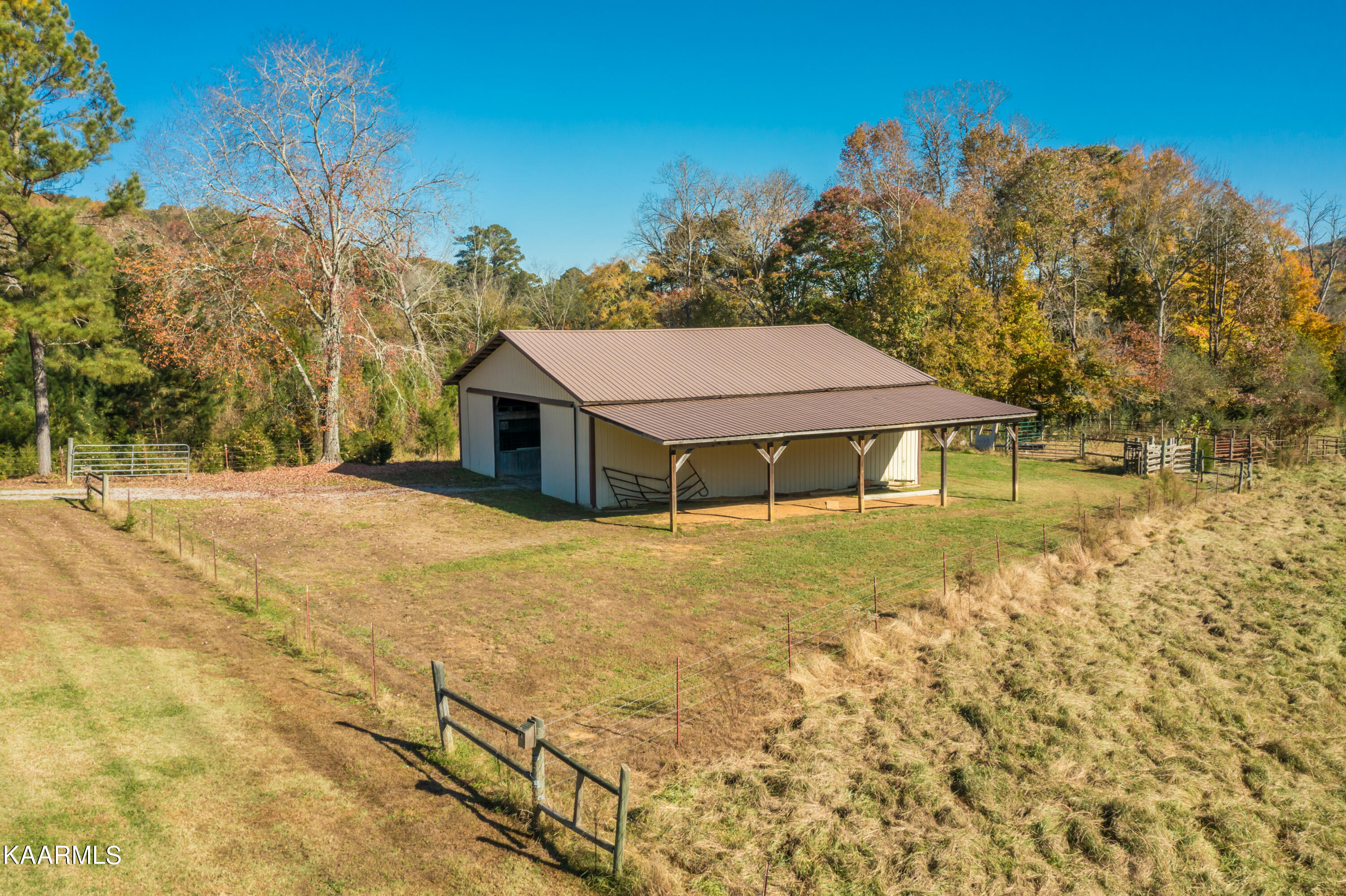 2185 Guinn Narrows Road Decatur, TN 37322 - Photo 11 of 38 2185 Guinn Narrows Rd-22