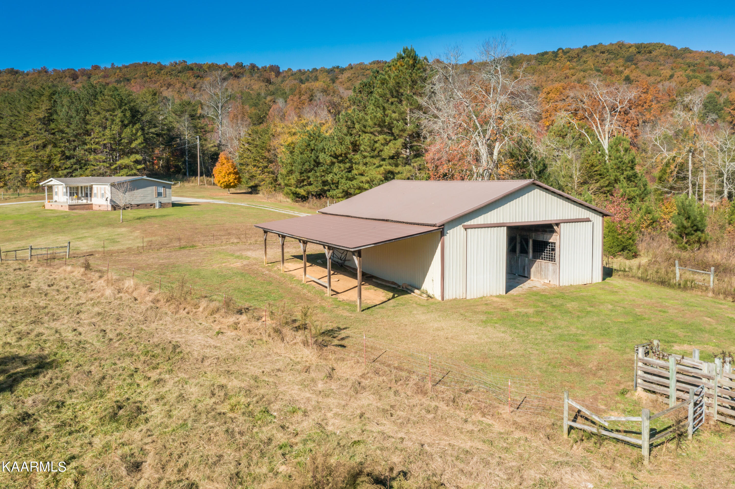 2185 Guinn Narrows Road Decatur, TN 37322 - Photo 12 of 38 2185 Guinn Narrows Rd-24