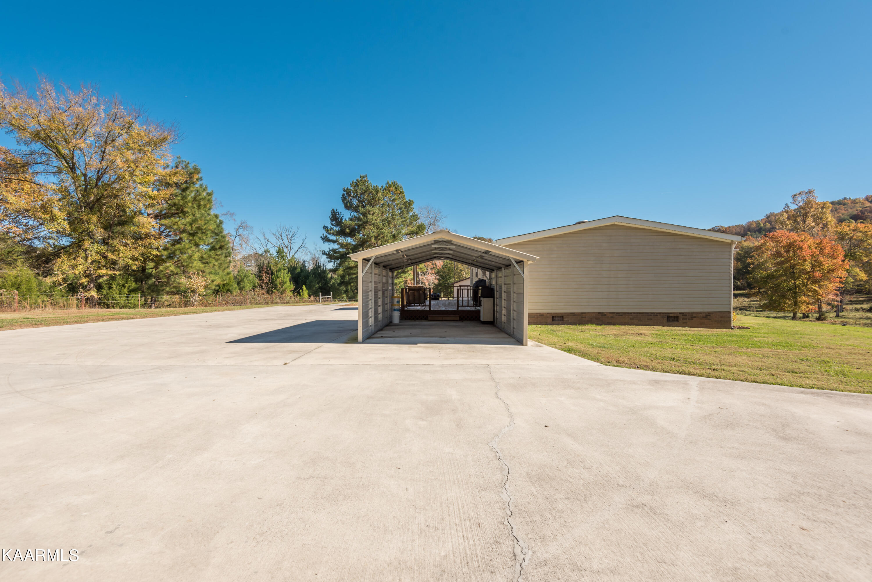 2185 Guinn Narrows Road Decatur, TN 37322 - Photo 19 of 38 2185 Guinn Narrows Rd-54