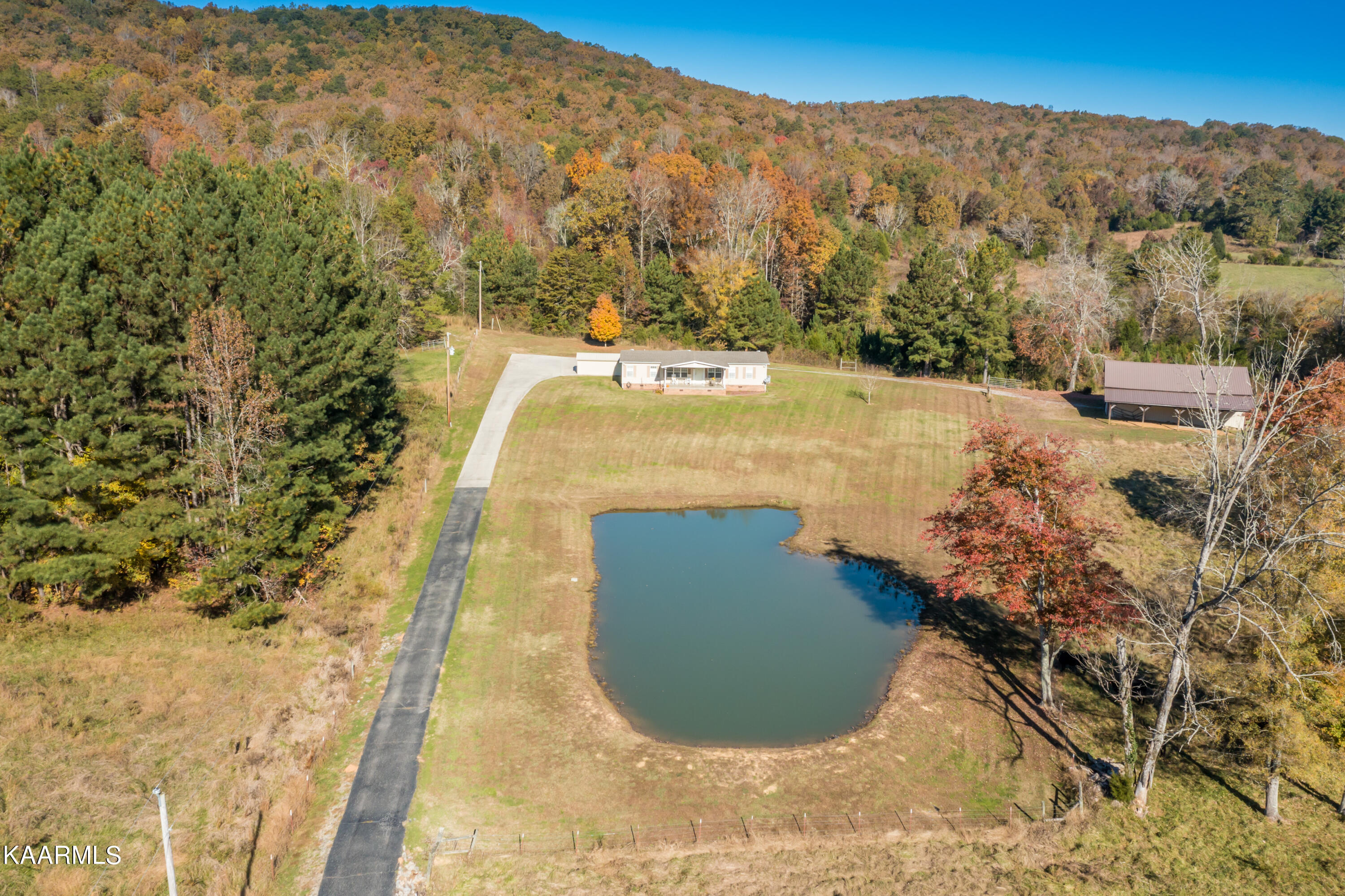 2185 Guinn Narrows Road Decatur, TN 37322 - Photo 9 of 38 2185 Guinn Narrows Rd-3