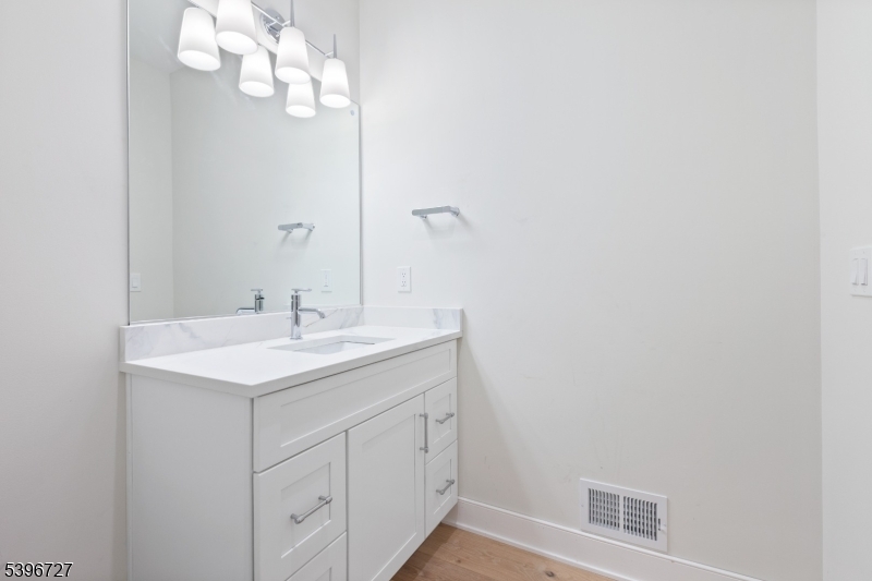 22 Furnace Road Chester, NJ 07930 - Photo 14 of 26