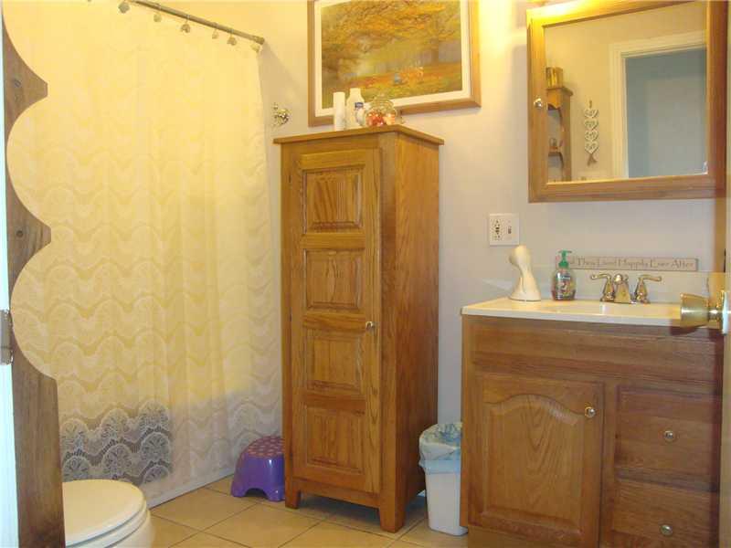 313 Madison Heights Road New Stanton, PA 15672 - Photo 12 of 25 Full Bath. Ceramic Remodel Hall Bath