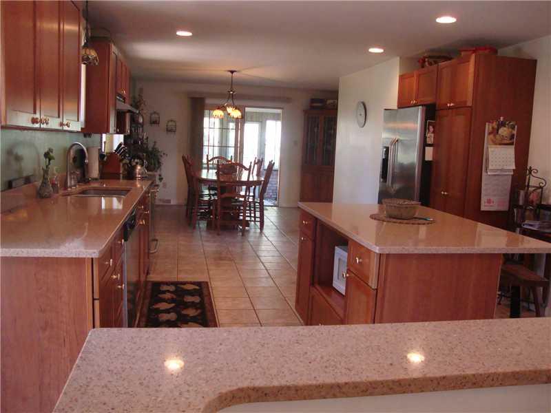 Kitchen. Full of  Sill Stone Counters