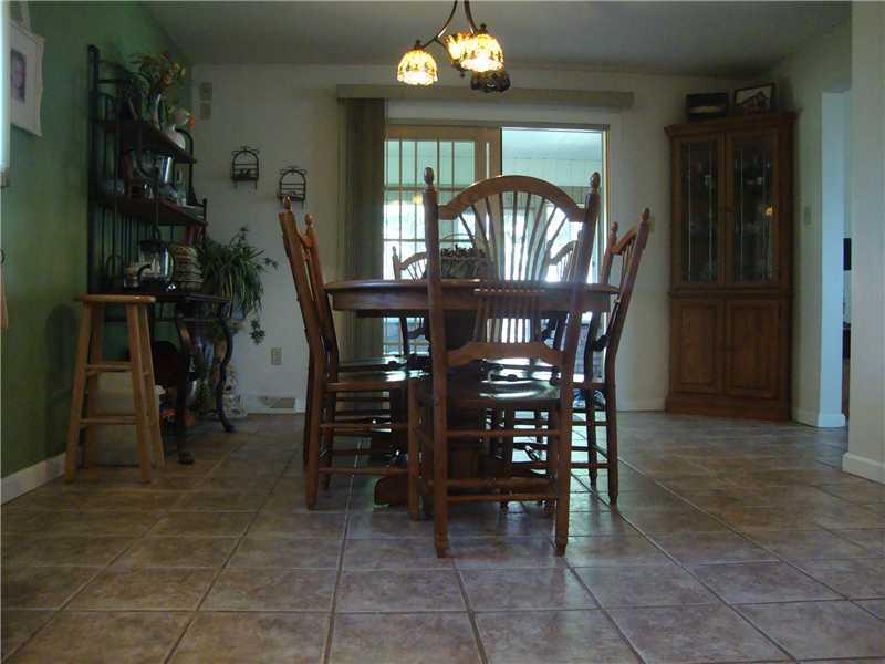 313 Madison Heights Road New Stanton, PA 15672 - Photo 9 of 25 Dining Room. Remodeled Central Ceramic Dining room!