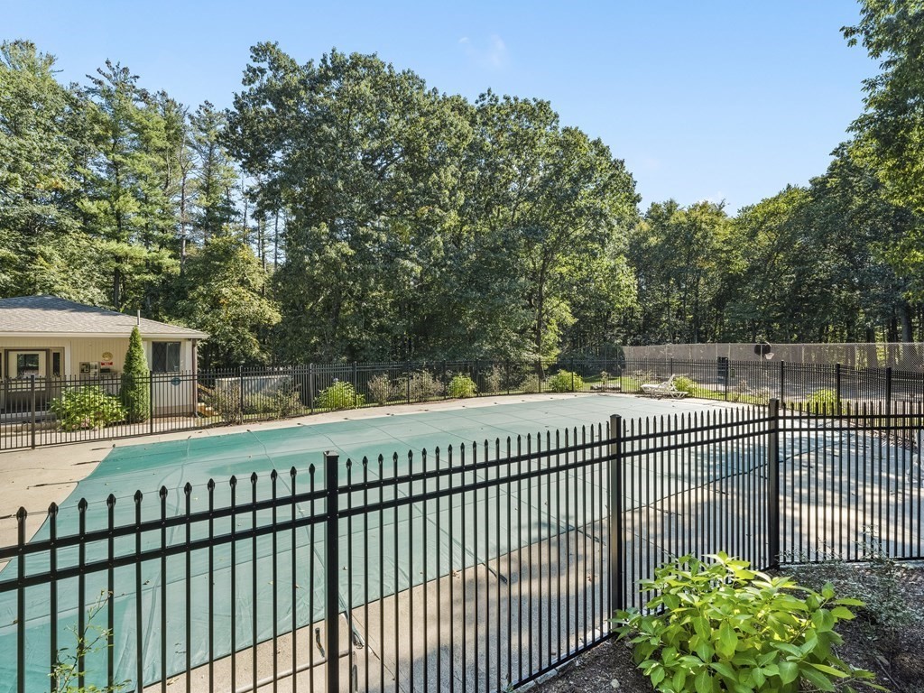 392 Great Road, Unit A301 Acton, MA 01720 - Photo 10 of 30 Gallery Image 10