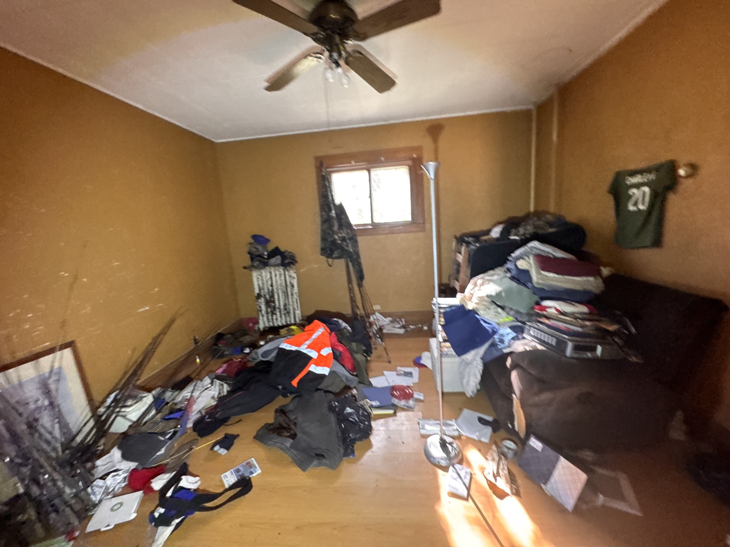 1101 Lake Street Kewanee, IL 61443 - Photo 6 of 11 a view of a room with gym equipment