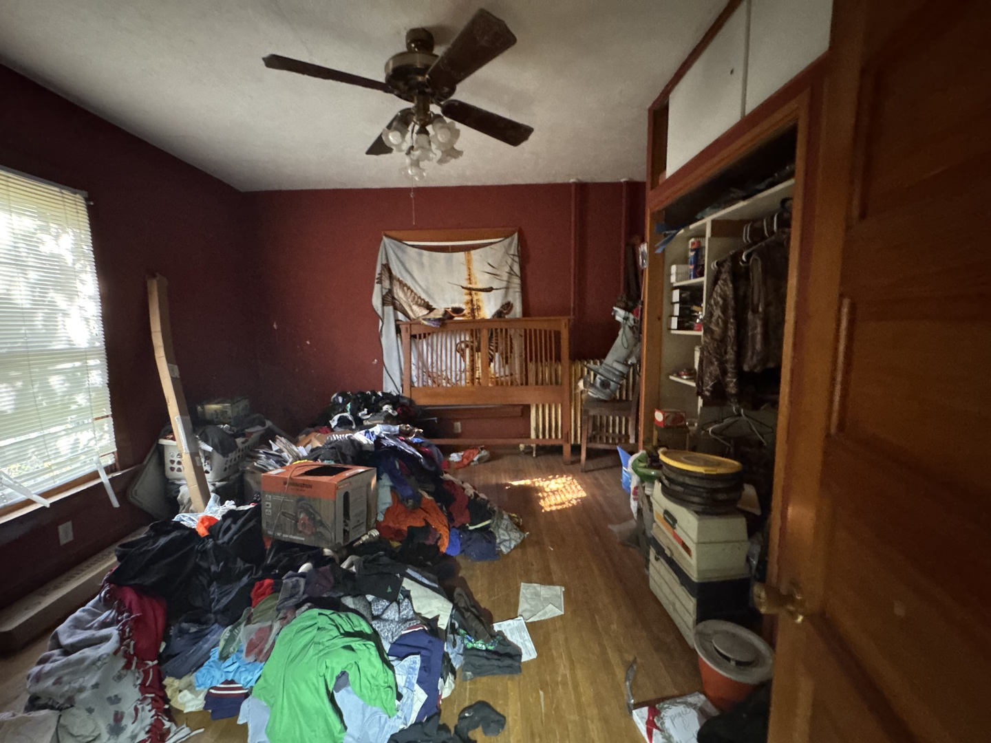 1101 Lake Street Kewanee, IL 61443 - Photo 7 of 11 a view of a room with gym equipment