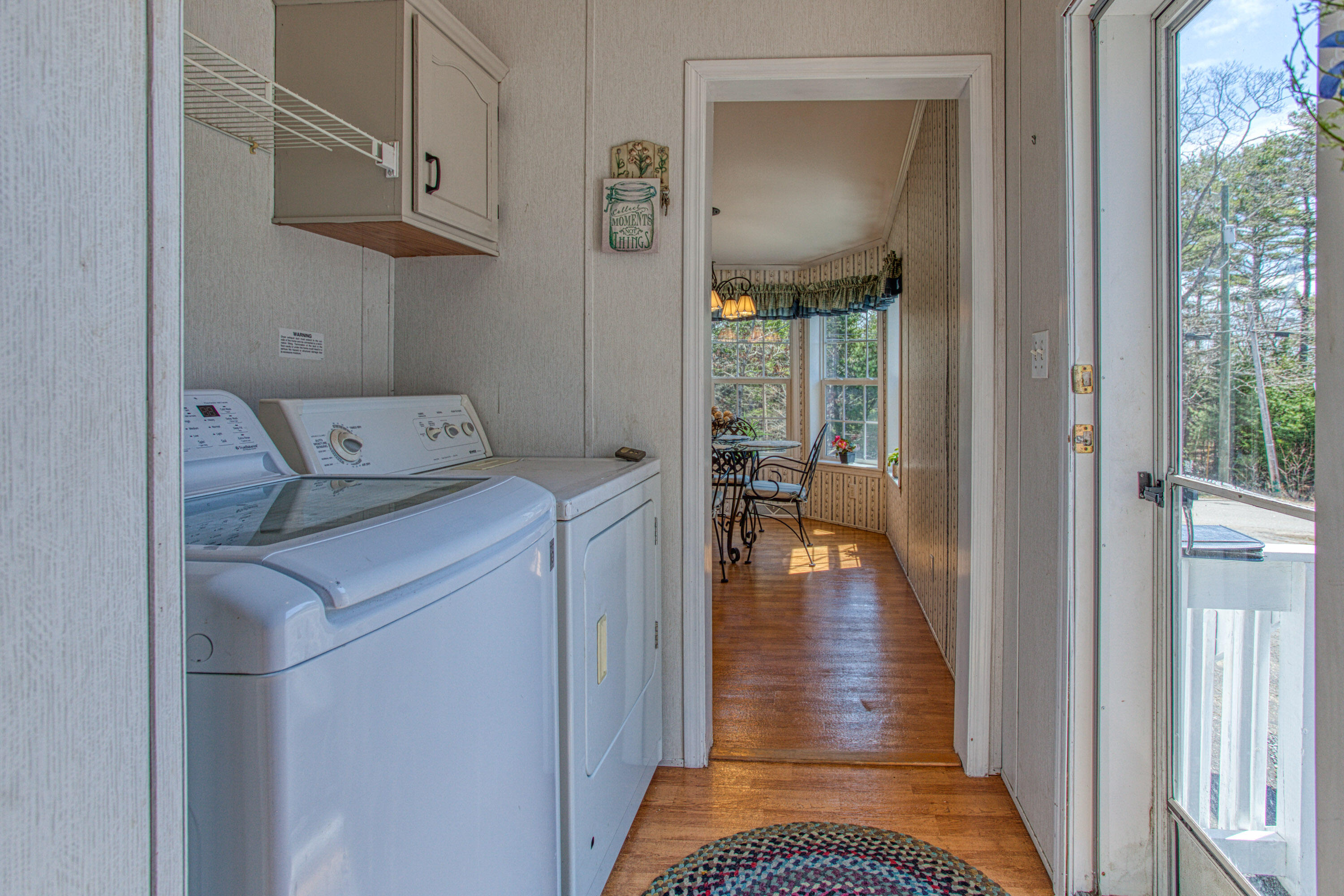 75 Reed Road Boothbay Harbor, ME 04538 - Photo 6 of 36 Entry to Dining