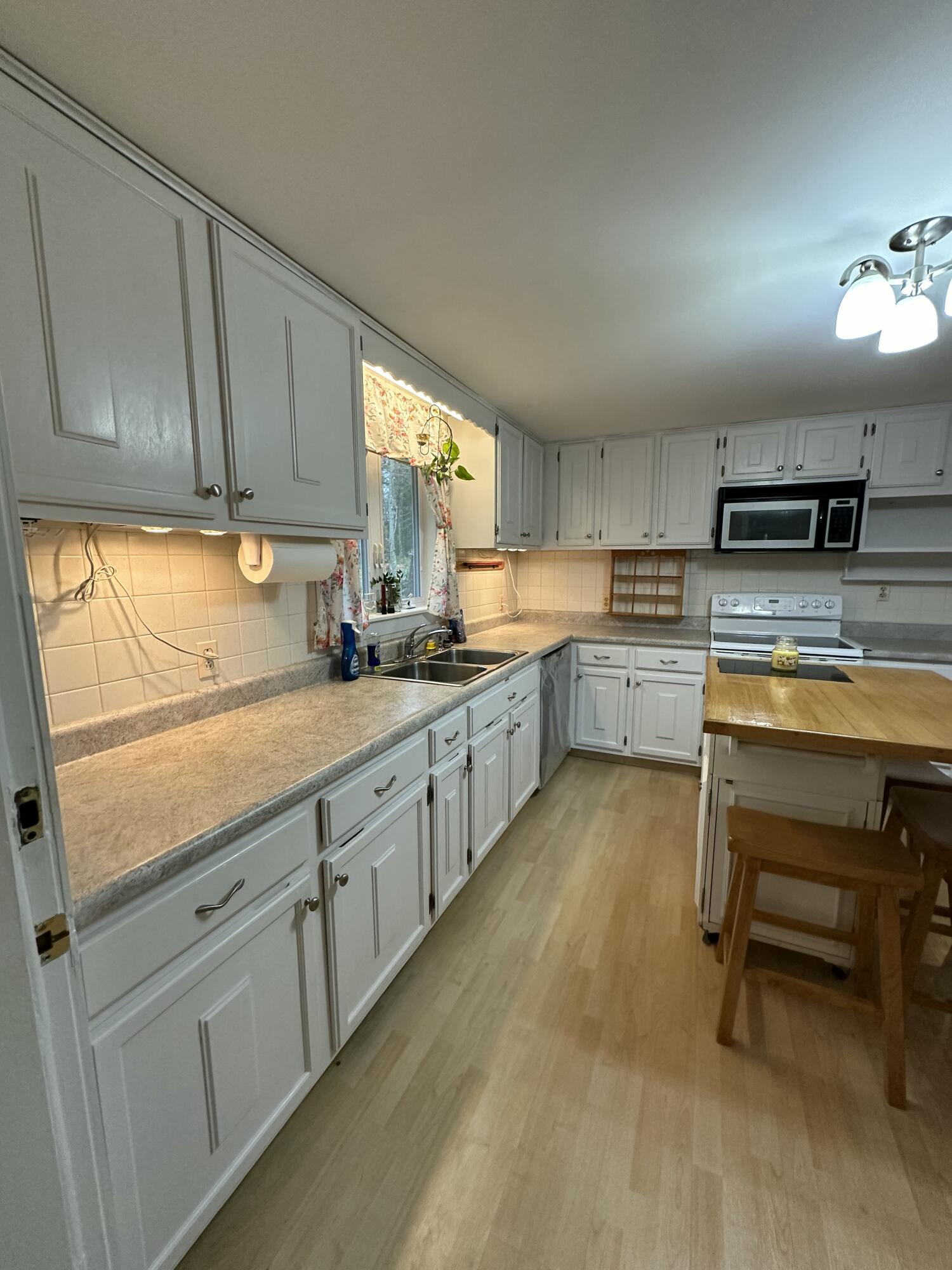 295 Rayville Road Otisfield, ME 04270 - Photo 18 of 63 CCE9B83C-8E15-4151-A8C5-471A0FAAB094