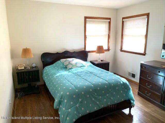 652 West Fingerboard Road Staten Island, NY 10305 - Photo 13 of 19 602D371F-3646-4327-B19D-CB02F0334060