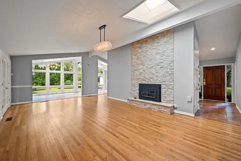 $1,499,000 | 1161 Winwood Drive, Lake Forest, IL 60045