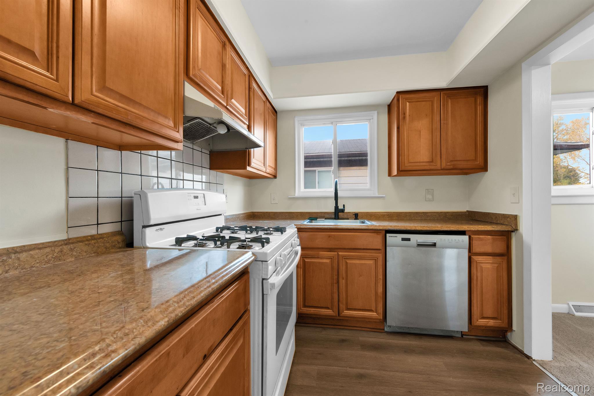13622 Beech Daly Road Taylor, MI 48180 - Photo 9 of 30 Gallery Image 9