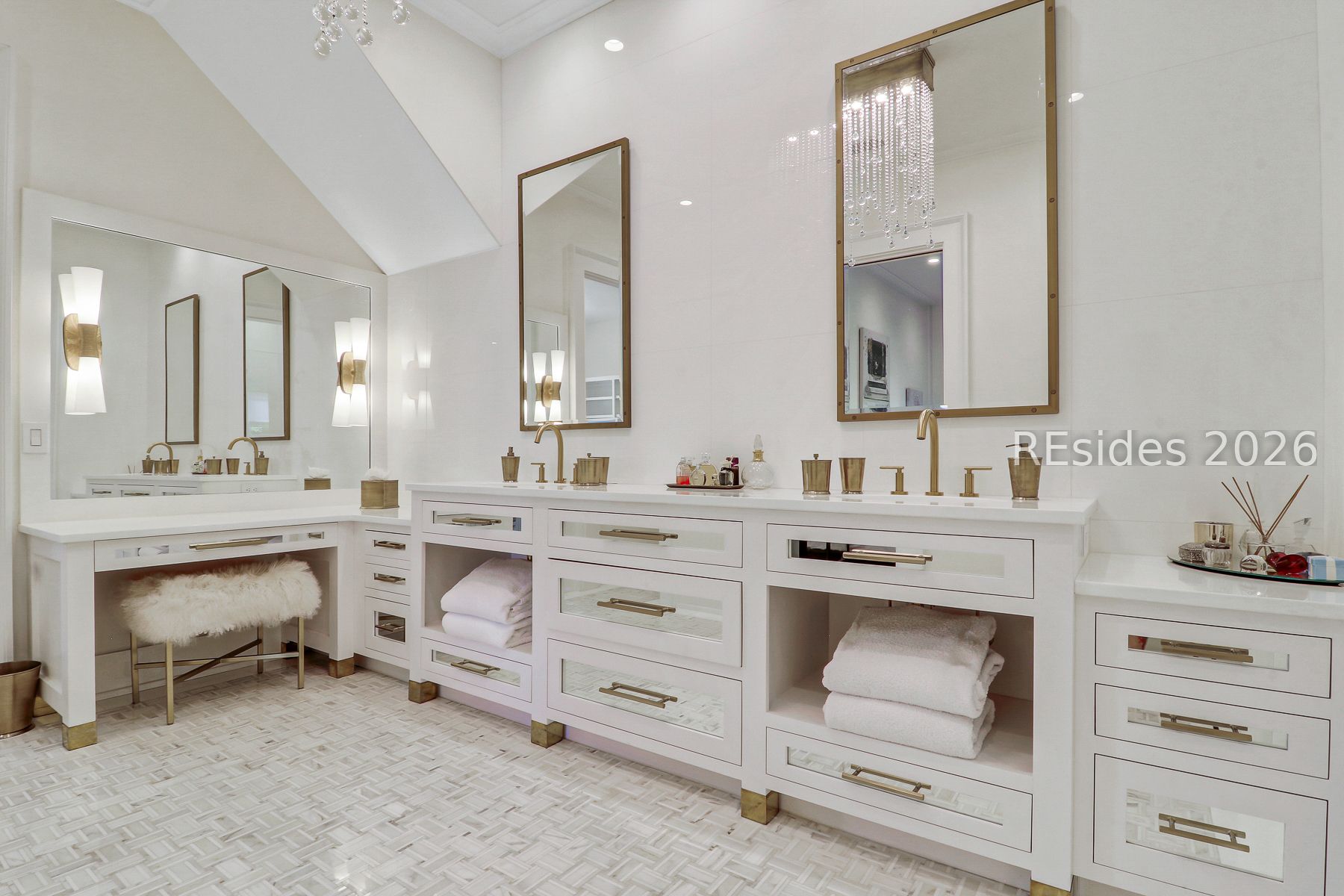 8 Anson Park Road East Bluffton, SC 29910 - Photo 65 of 100 Guest suite bath