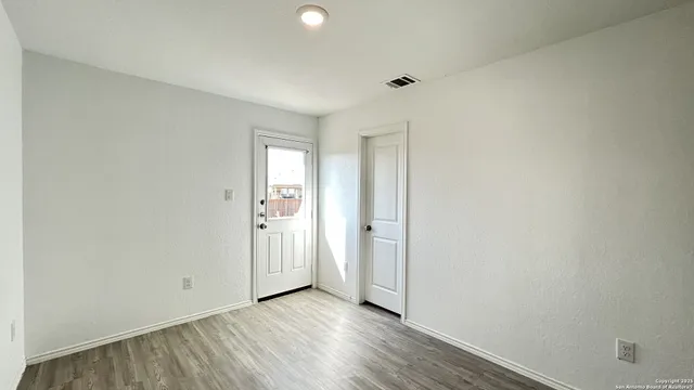 $1,295 | 8155 Nube Medina, San Antonio, TX 78252